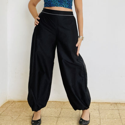 pantalon fluide femme Yasmine chaine et trame noir vue de face – patron Kandix