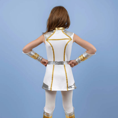 Vue dos du costume avec col métallisé et coutures dorées contrastantes – patron de couture Kit Super Kid de Kandix